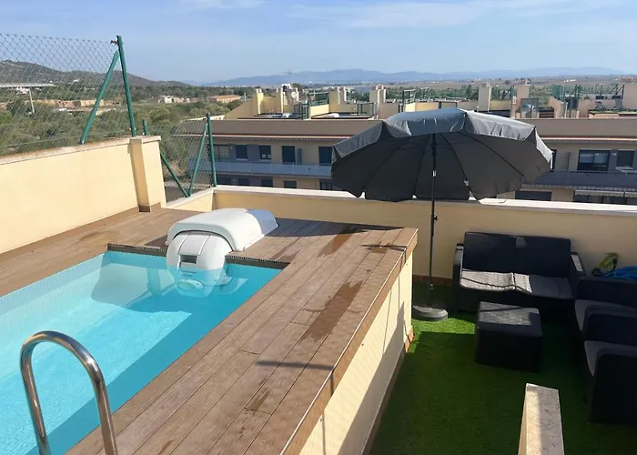 Atico Con Piscina Privada Y Zona Chill Out